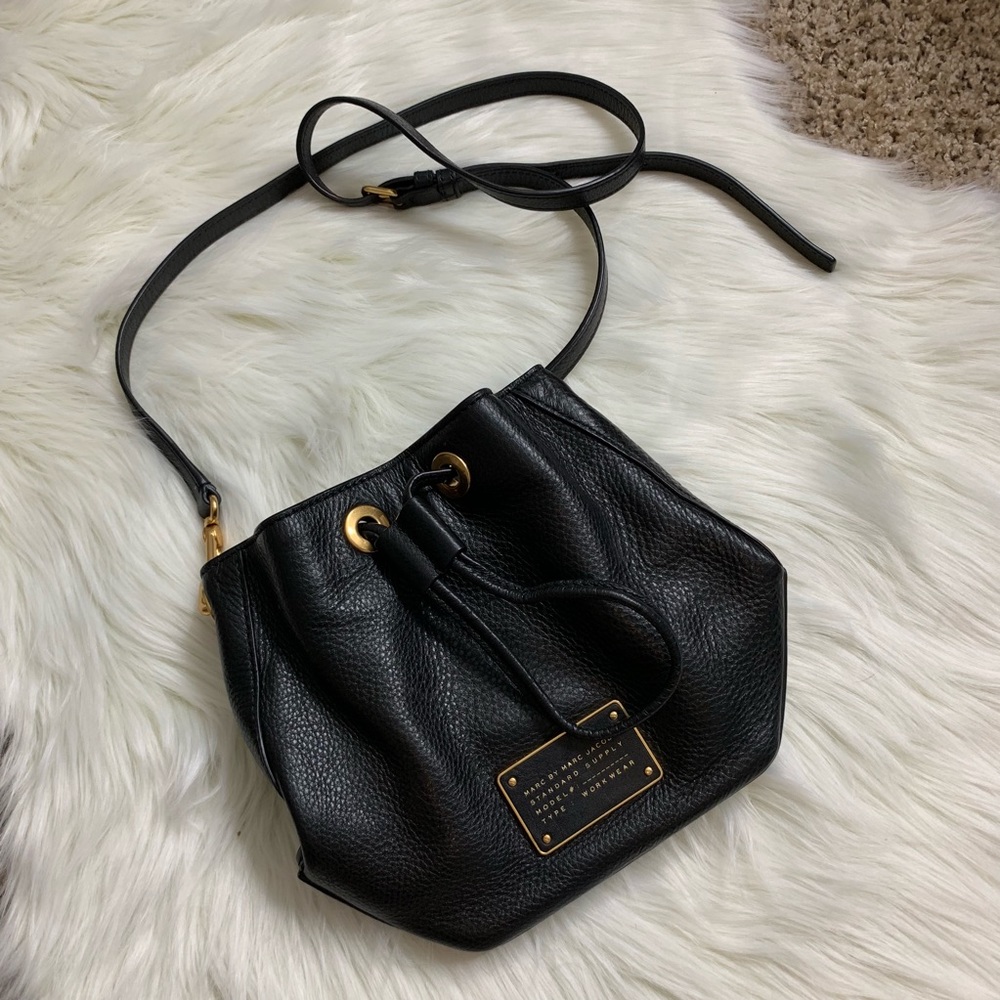MARC BY MARC JACOBS CROSSBODY